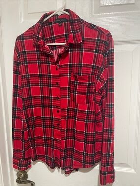 Faded Rose medium Red and Black Plaid Button-Down Shirt